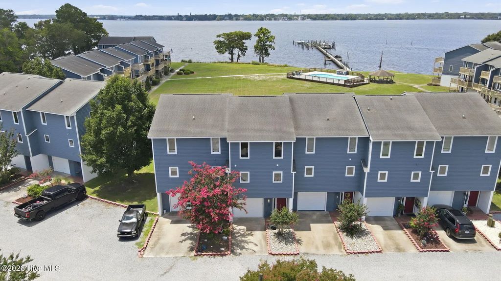 18 Eastern Shore Townhouses 18, Bridgeton