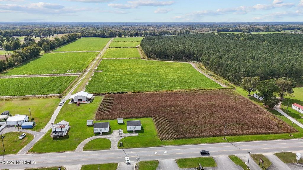 215 Nc 43 Hwy, Vanceboro