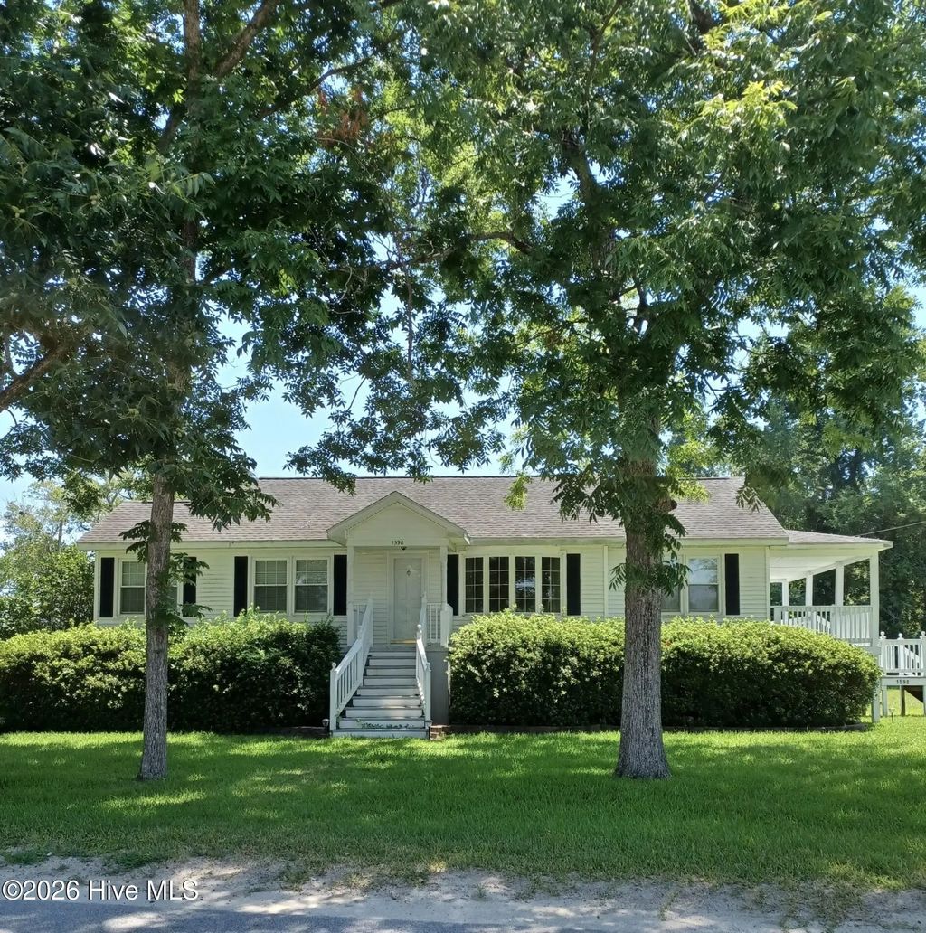 1590 S River Road, Beaufort