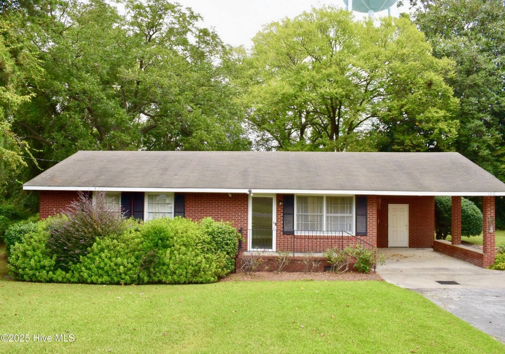 120 Stokes Street, Kenansville