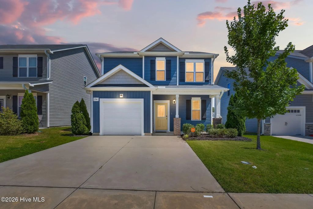214 Sunfish Street, Smithfield