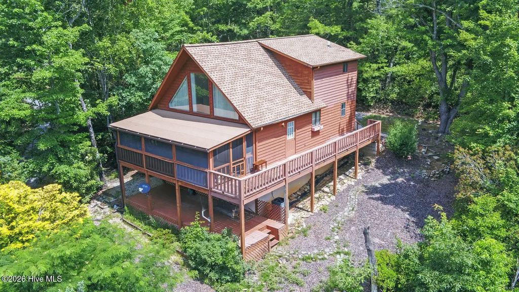 215 Black Bear Ridge, Murphy