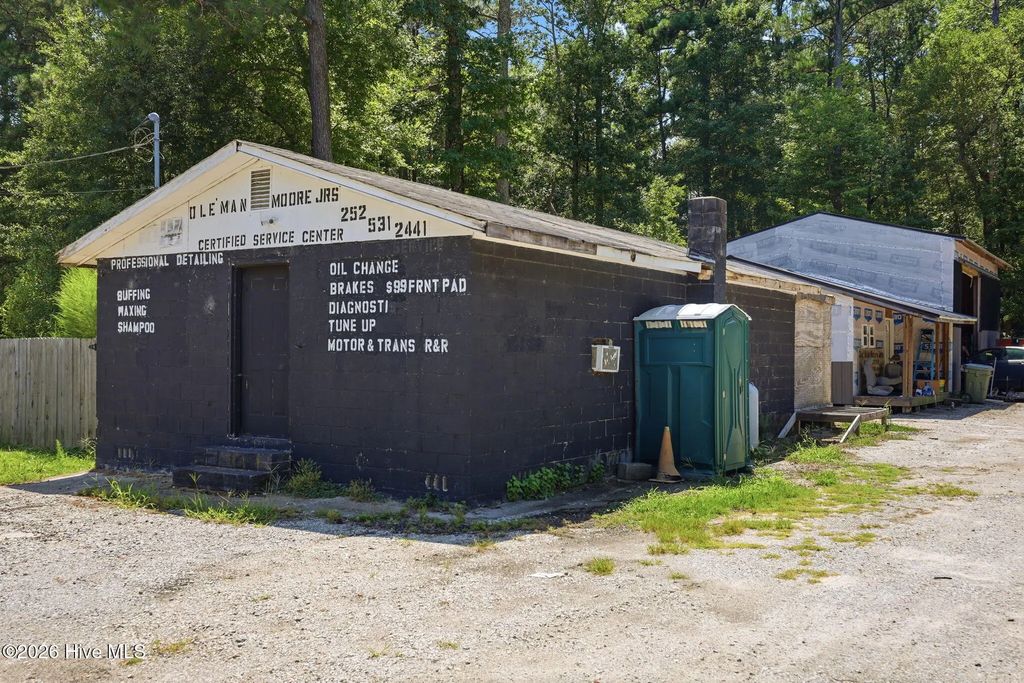 2737 Cherry Run Road, Washington