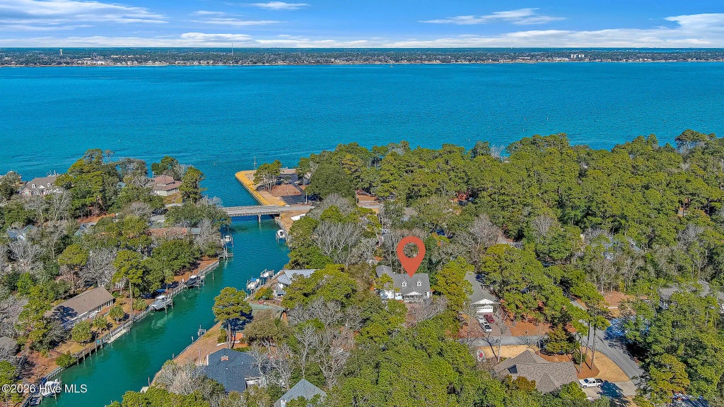 104 Elm Court, Pine Knoll Shores