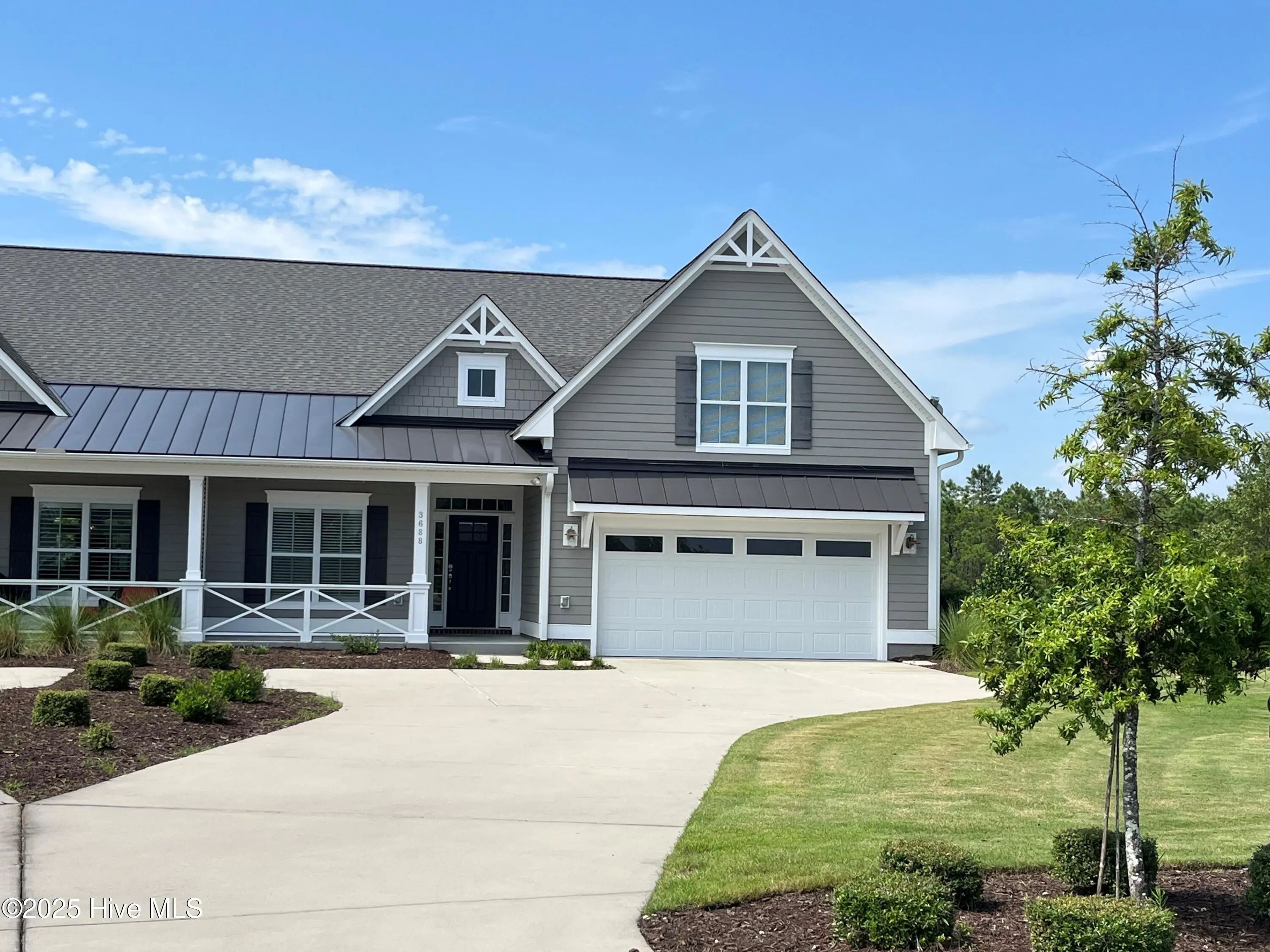 3688 Gardenia Lane, Southport