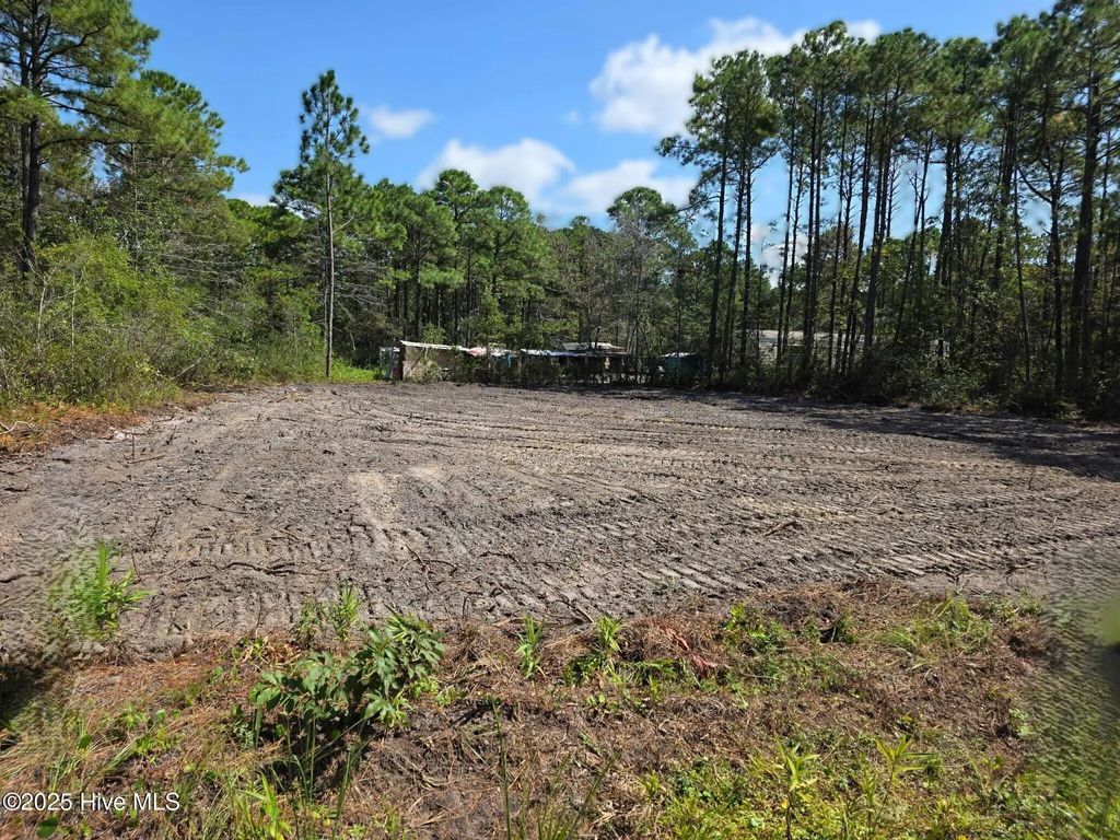 1224 Gray Bridge Road Sw, Shallotte