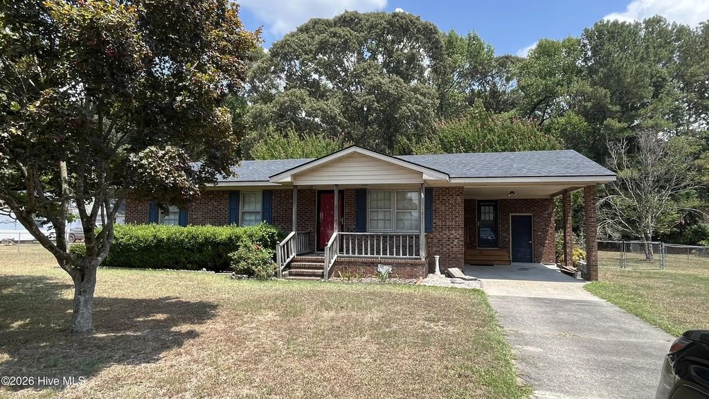 279 Longview Drive, Kinston