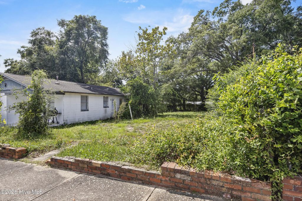 1216 S 6th Street, Wilmington