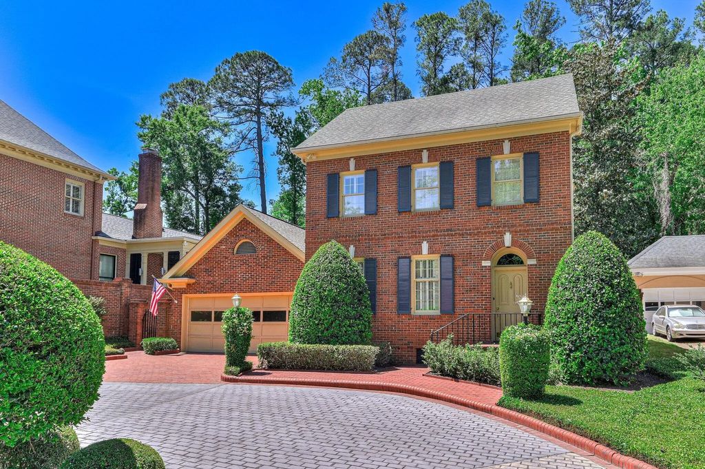 82 Bristlecone Lane, Richmond