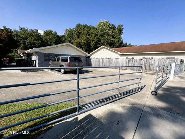 920 Gum Branch Road, Jacksonville