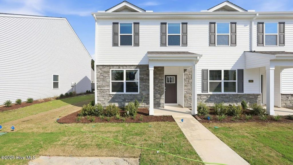 2039 Clock Road, New Bern