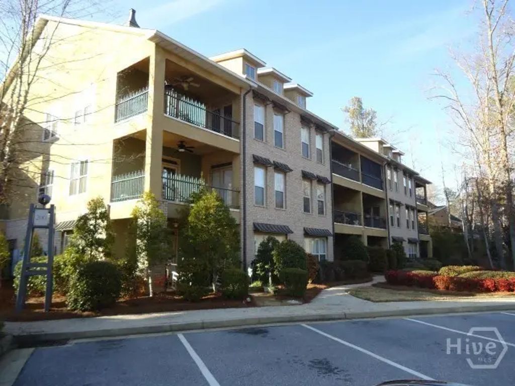 125 Wood Lake Drive 208, Athens