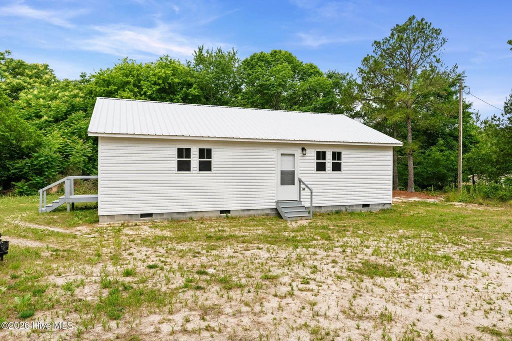 151 N Eagle Lane, Ellerbe