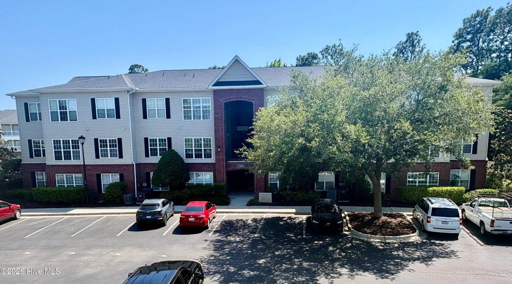 1505 Cadfel Court Unit 106, Wilmington