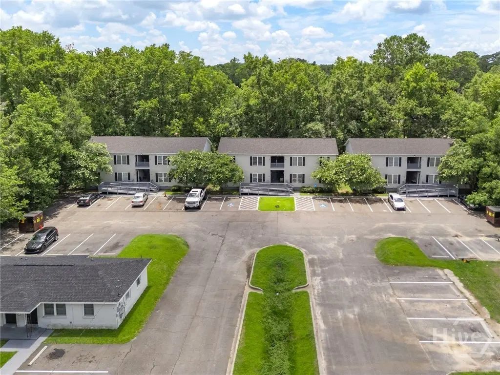 4509-4511 Old Louisville Rd, Garden City