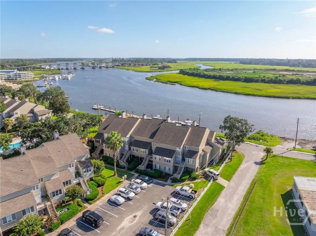 3005 River Drive 108, Savannah