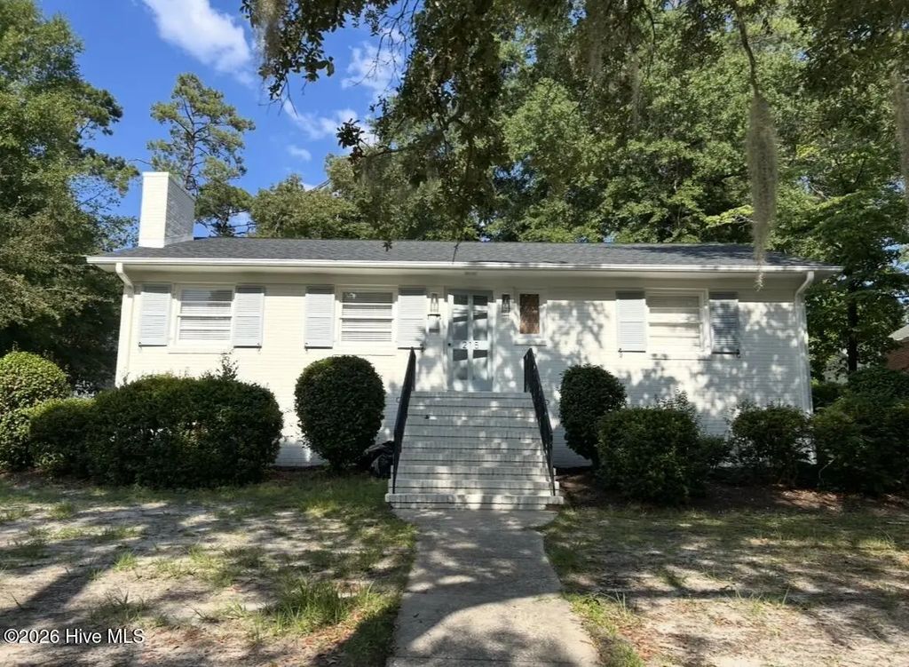 215 Keaton Avenue, Wilmington