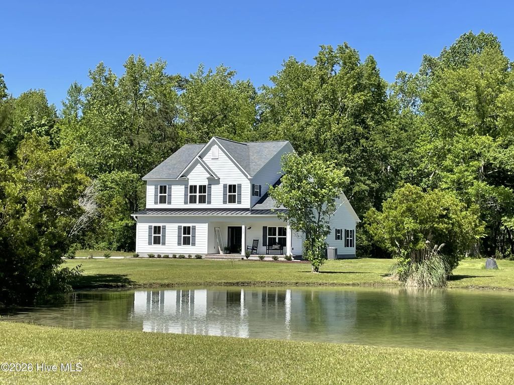 263 Baird Point Road, Grantsboro