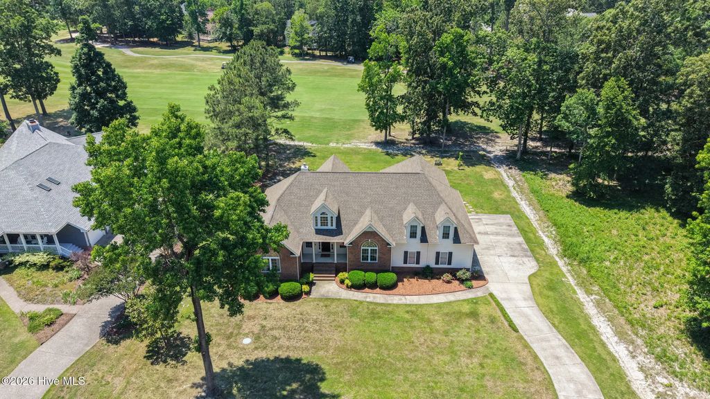 156 Broad River Drive, Hertford