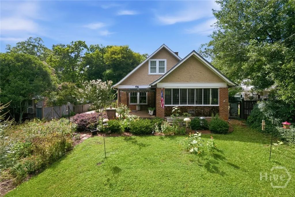 340 King Avenue, Athens