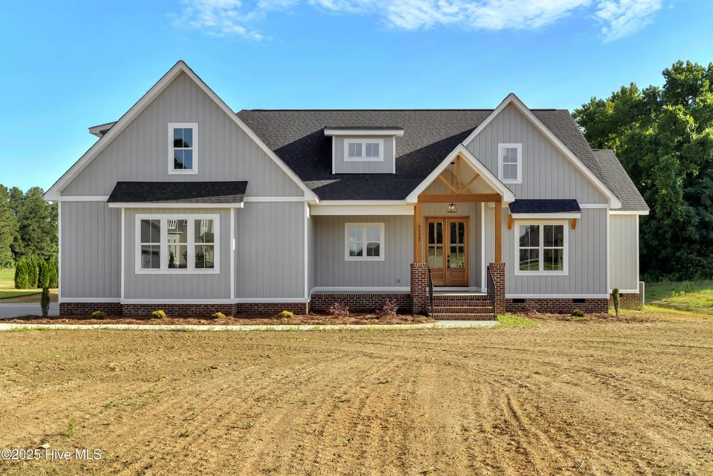 6481 Radio Tower Road, Wilson