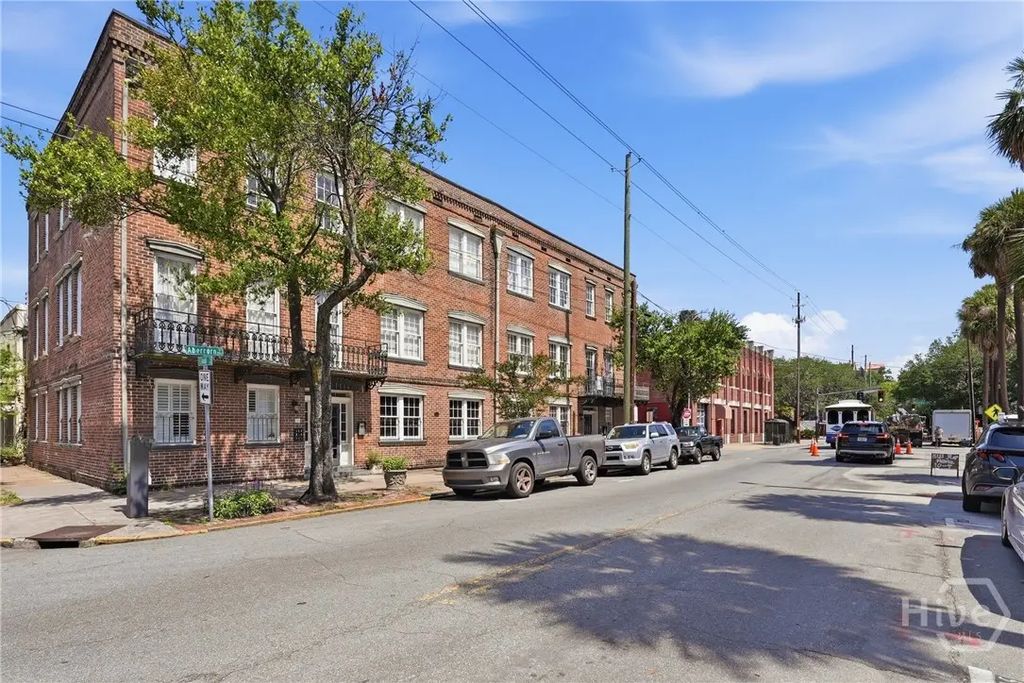 219 Abercorn Street F3, Savannah