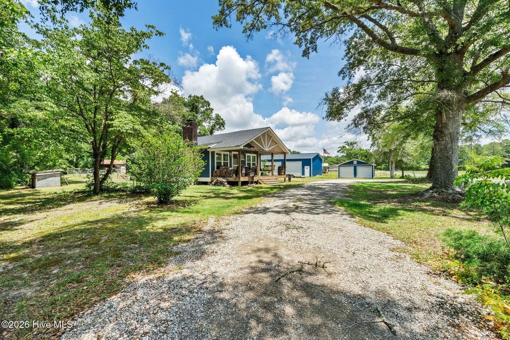 296 Middle River Road Ne, Supply