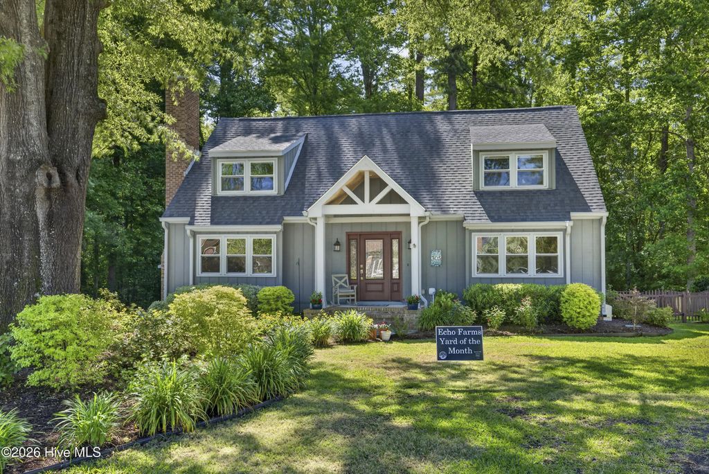 305 Embassy Circle, Wilmington