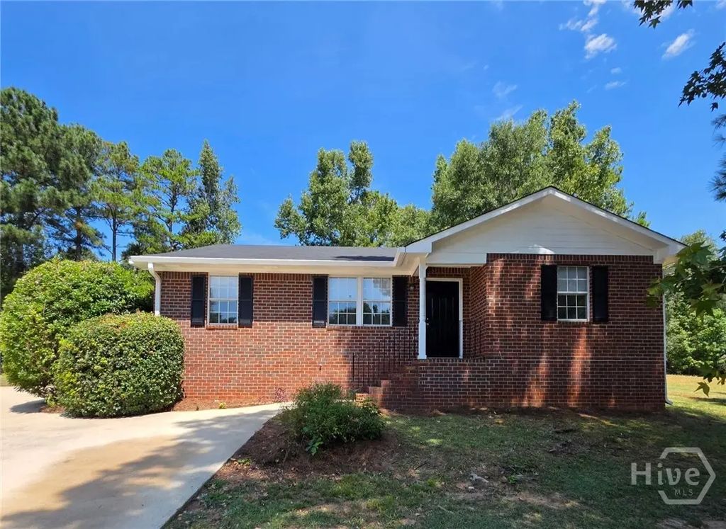 355 Big Oak Circle, Athens
