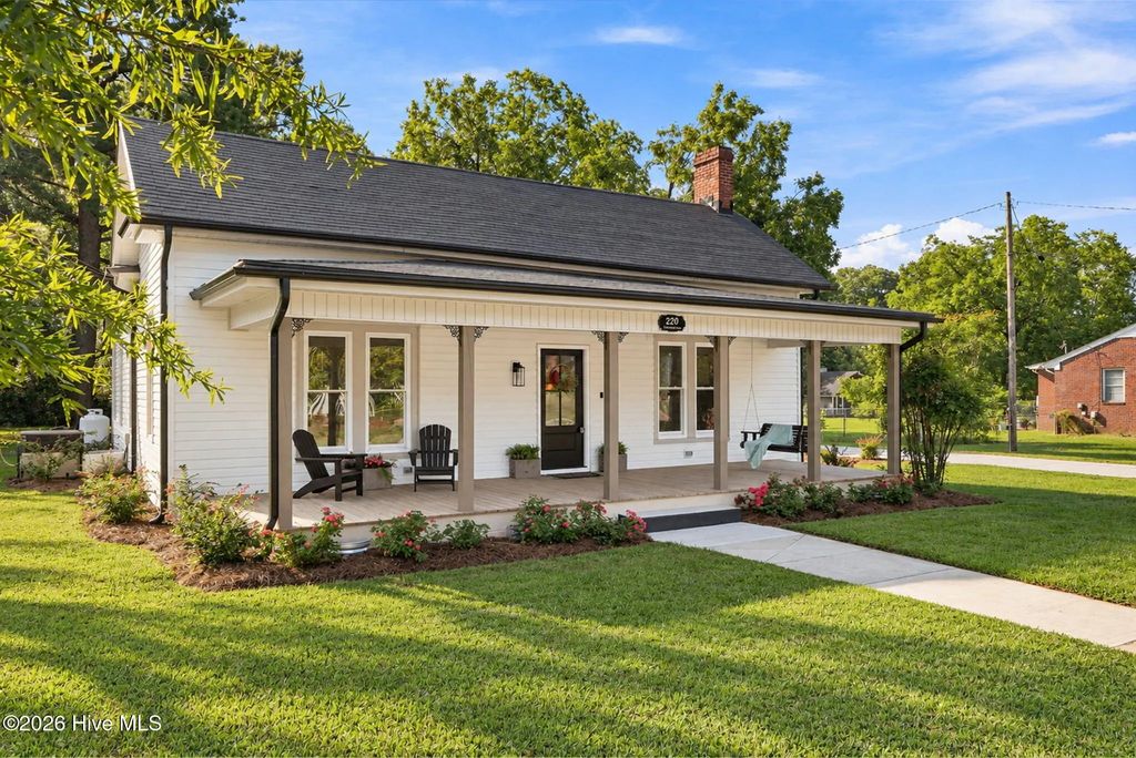 220 E Branch Street, Spring Hope