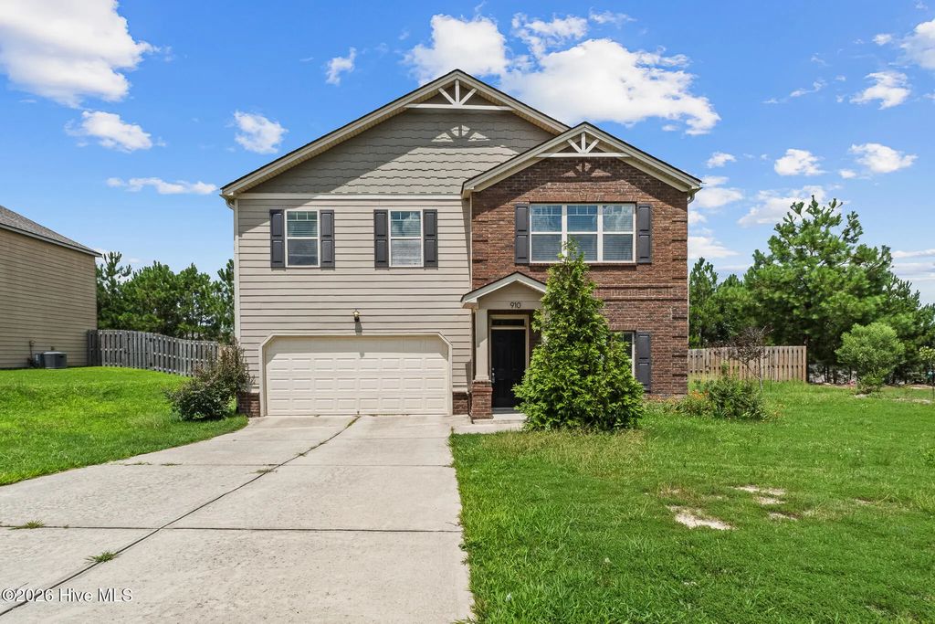 910 Clover Court, Columbia