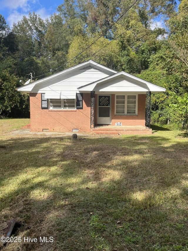 421 2nd Avenue, Bennettsville