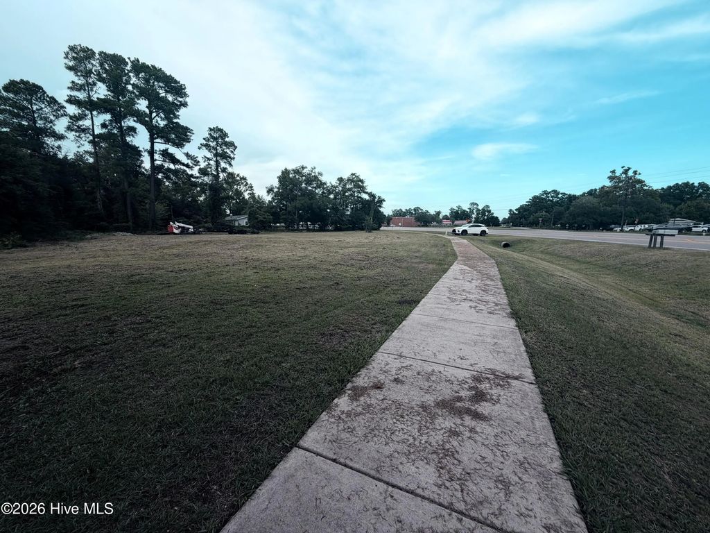 114 Old Fayetteville Road, Leland