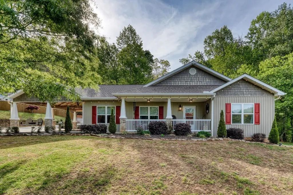 78 Bells Hollow, Other