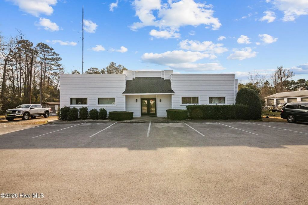 2305 Trent Road, New Bern