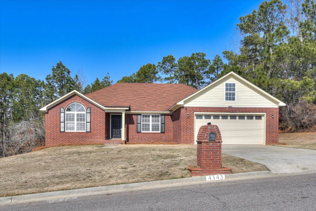 4343 Creekview Drive, Hephzibah