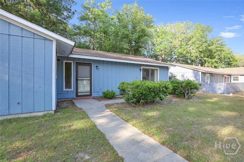 134 Cherokee Cir, Hinesville