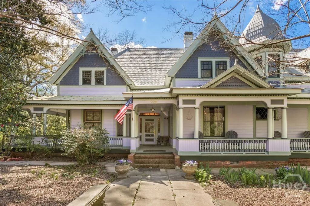 229 N Woodlawn Drive, Crawford