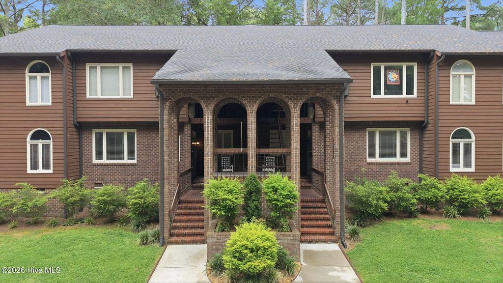 1311 Forest Hills Road Nw D4, Wilson