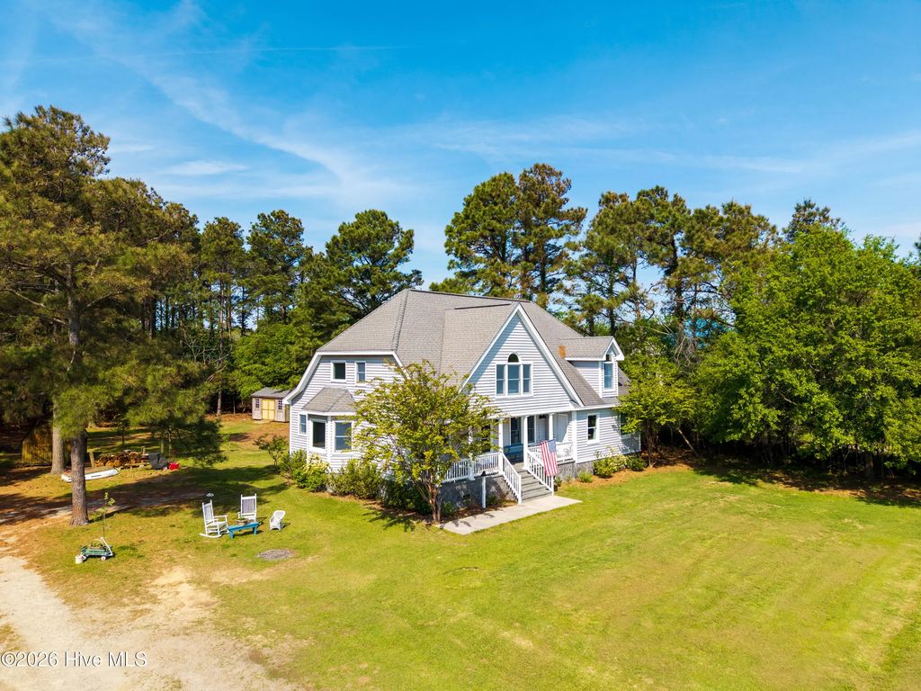126 Narrow Shore Road, Aydlett