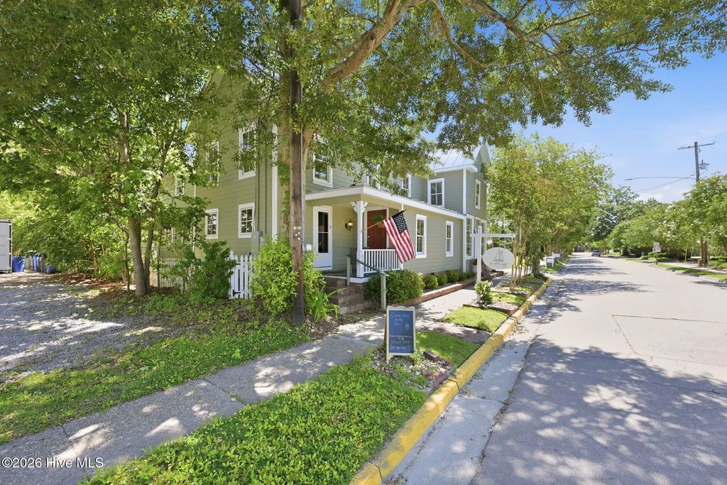 508 Church Street, Oriental
