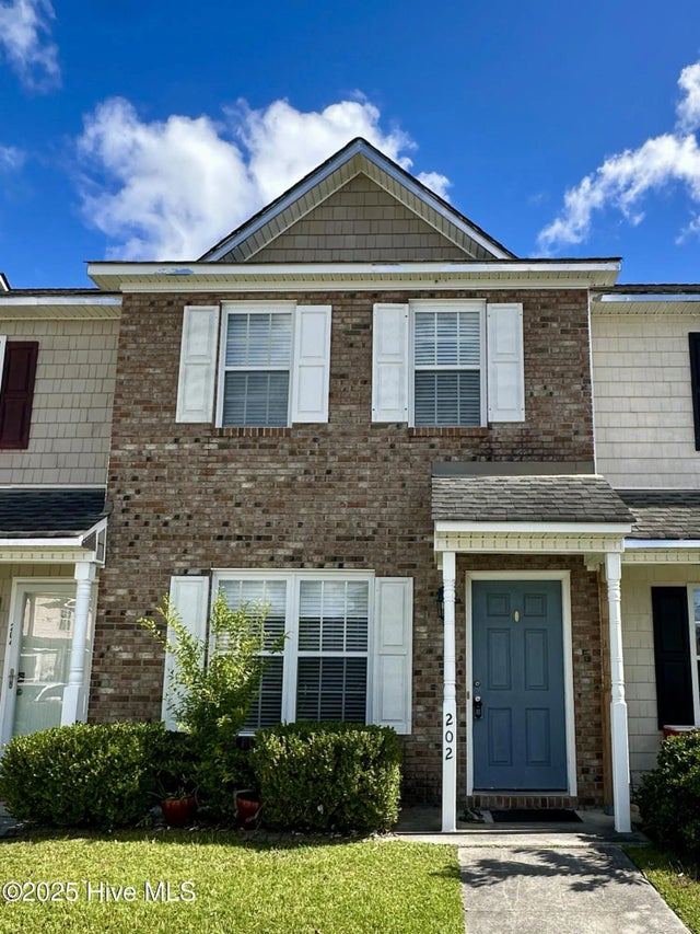 202 Springwood Drive, Jacksonville