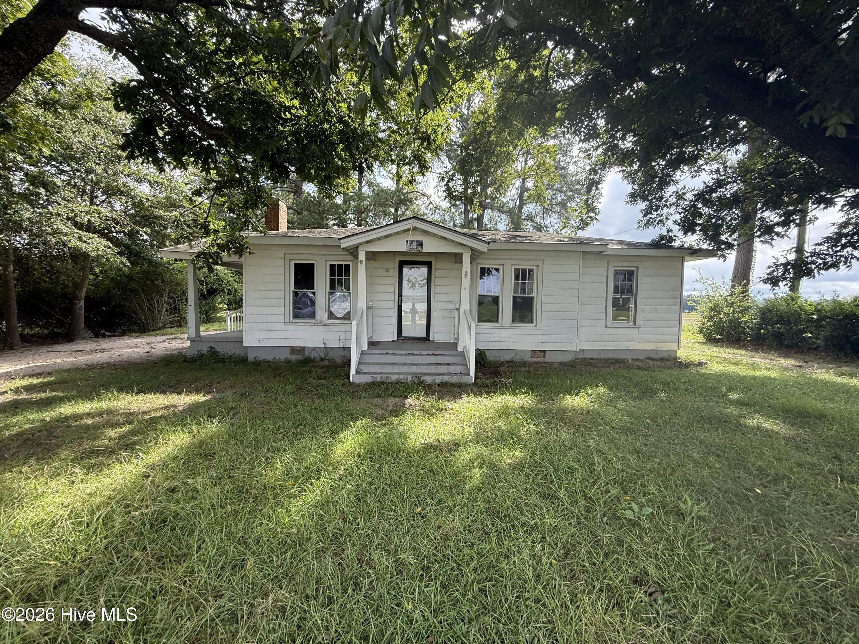 5875 Nc 581, Kenly