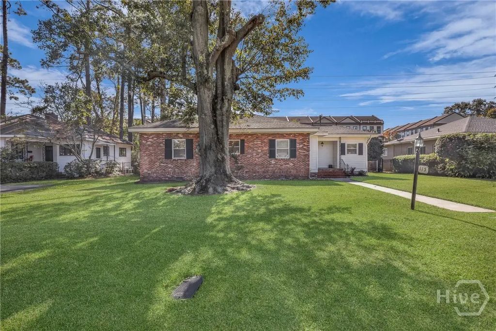 115 E 60th Street, Savannah