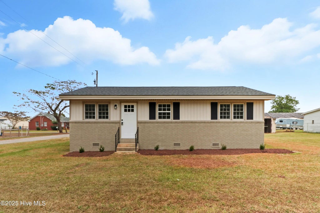 156 Short Street, Goldsboro