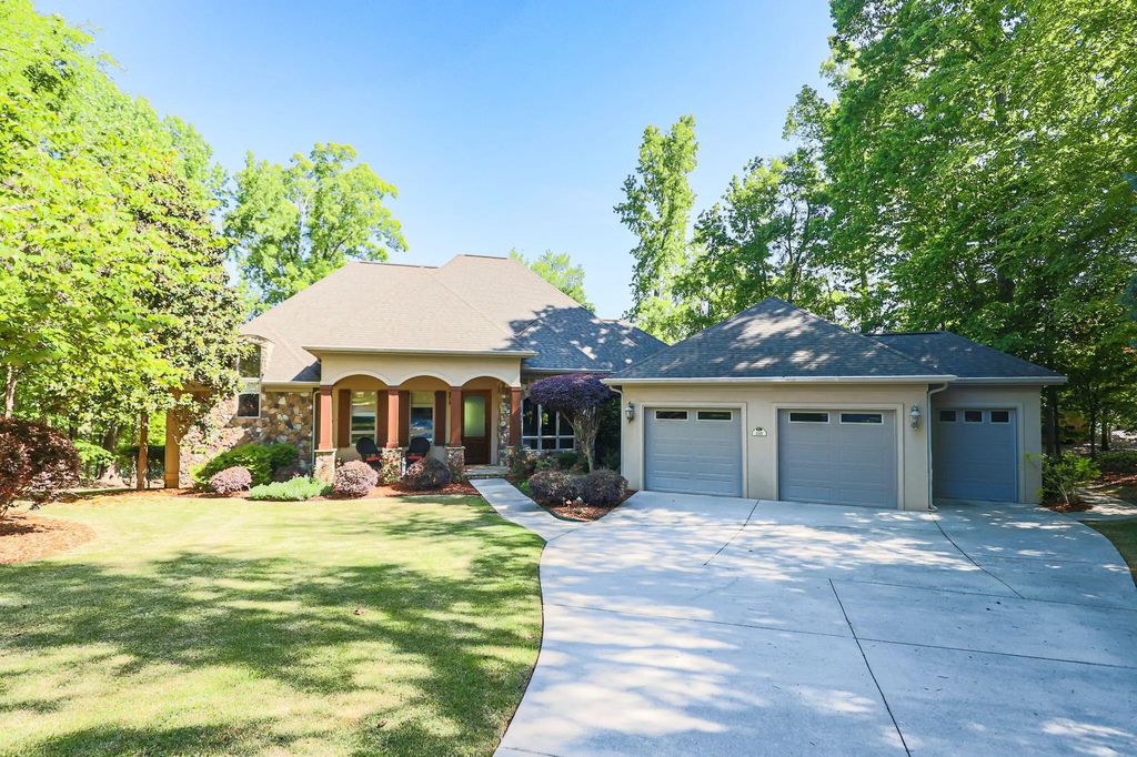 310 James Booth Court, North Augusta