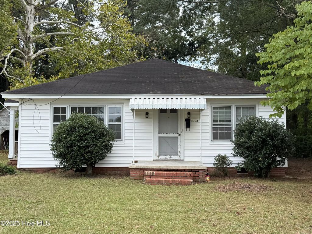 512 Nicholson Street, Clinton