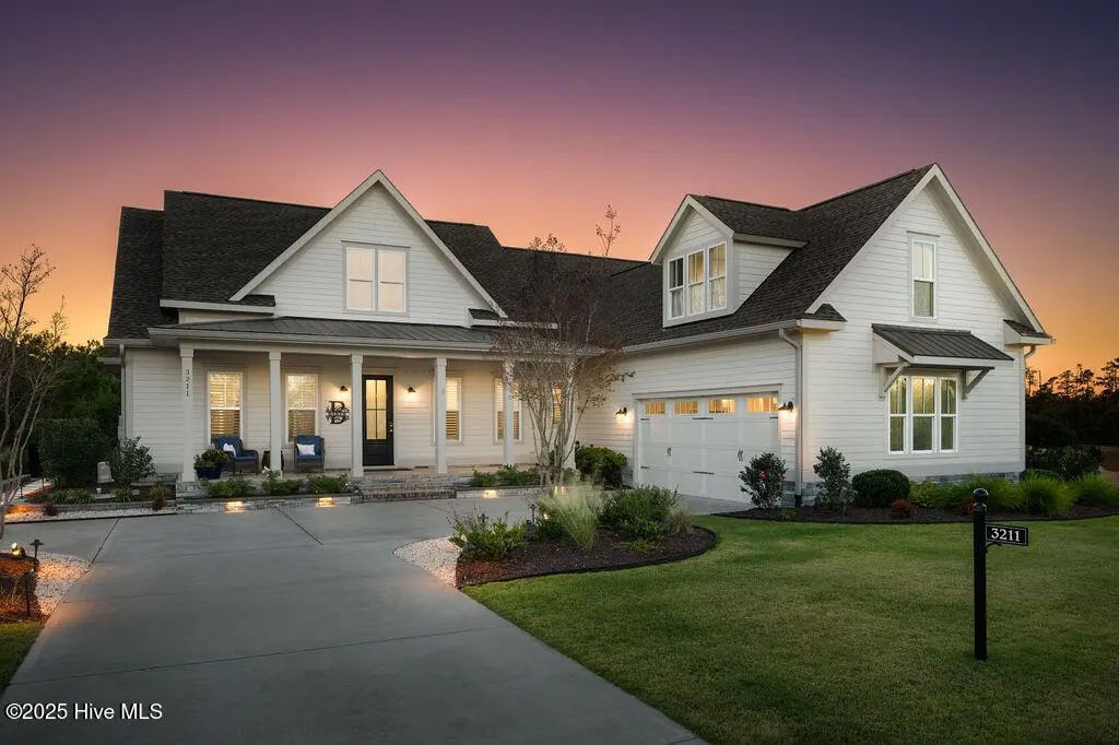 3211 Oceanic Bay Drive, Southport