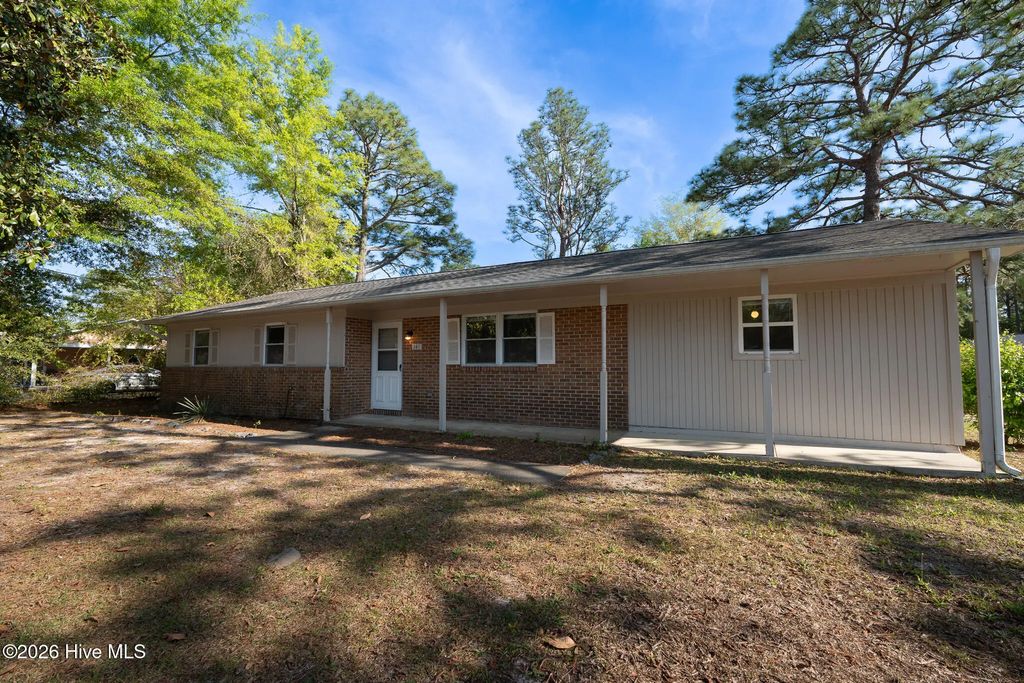 341 Lancaster Road, Wilmington