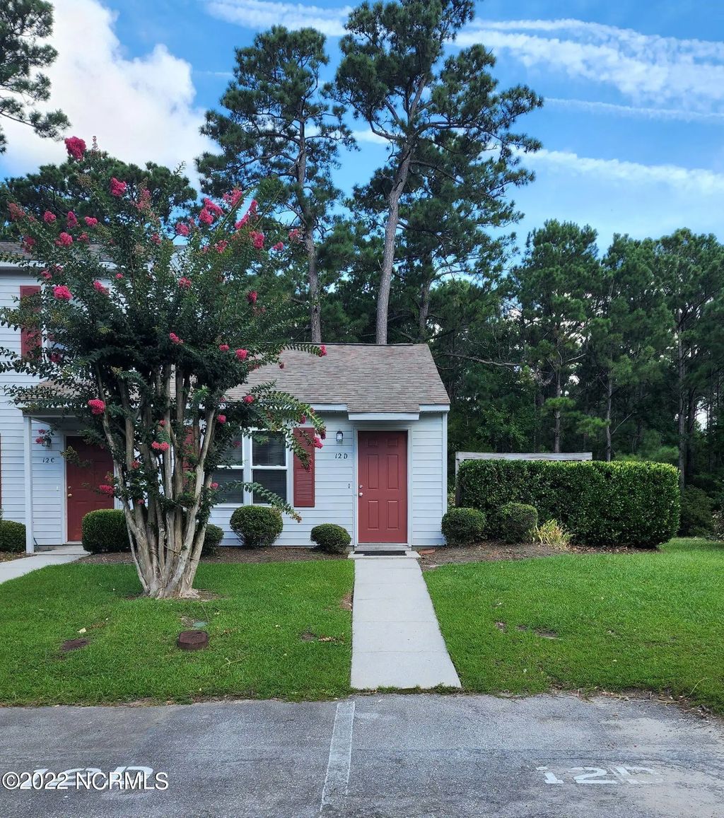 12 Port West Court D, Swansboro